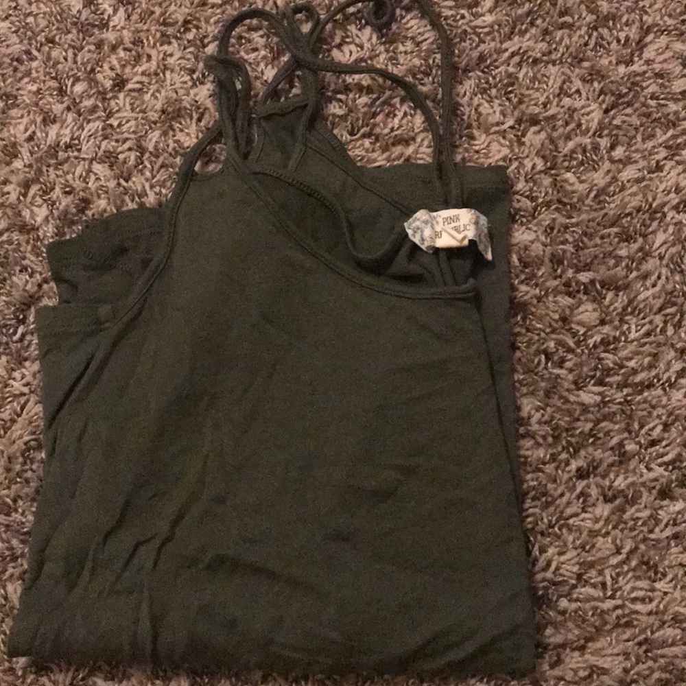 Double strap tank top